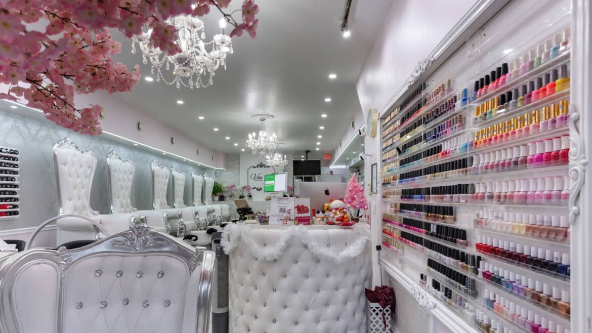 VanityNailBeautyBar_Shot4-scaled.jpg
