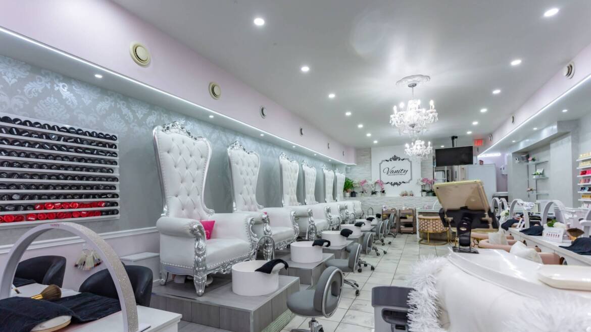 VanityNailBeautyBar_Shot7-scaled.jpg